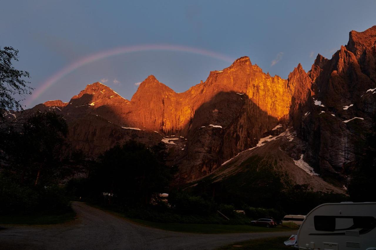 Trollveggen Camping Åndalsnes Exteriér fotografie